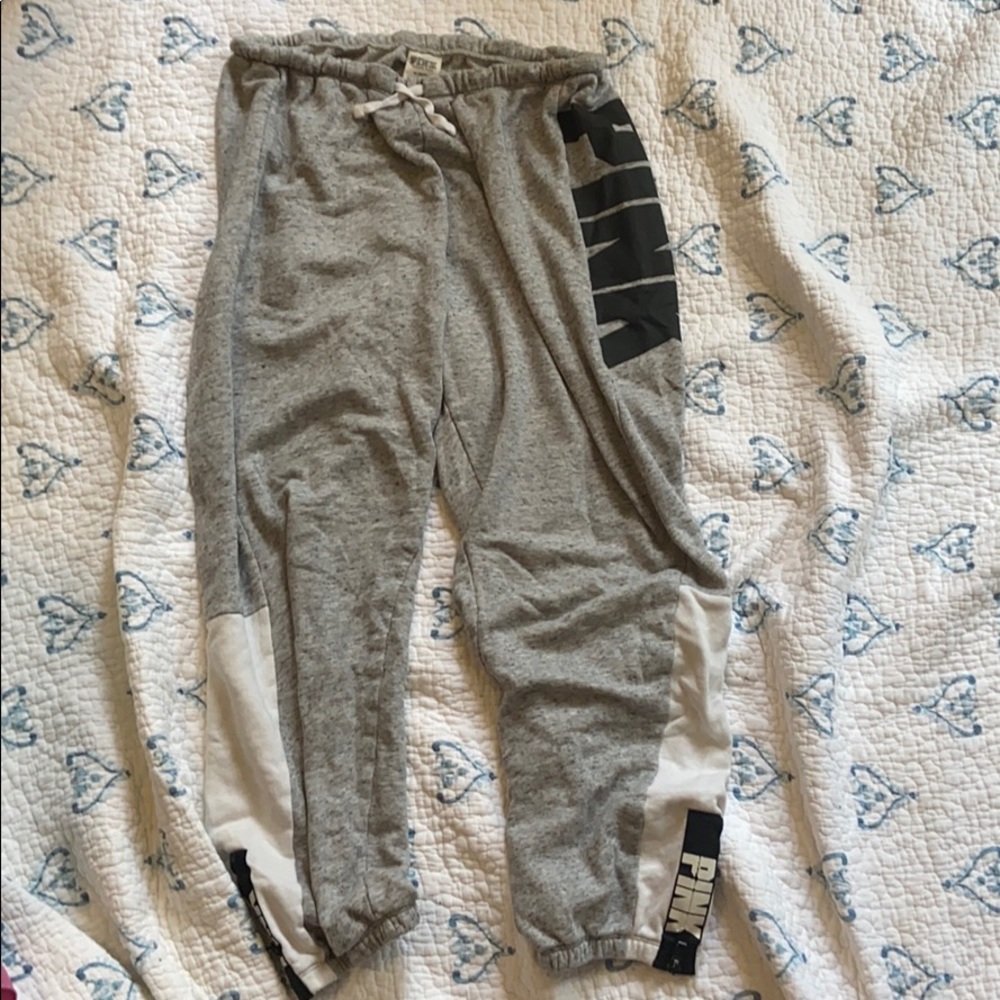 PINK sweatpants with adjustable string